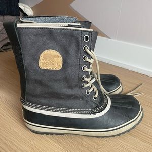 Sorel winter snow/rain boots